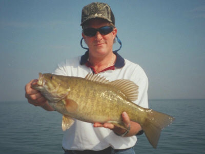 Bob Fromme with a nice 5 pound lake Erie smallmouth bass